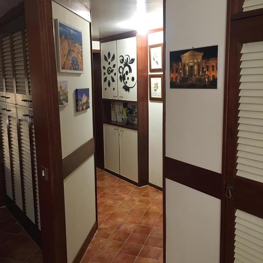 Casuzza Casa Vacanze Palermo Exterior photo
